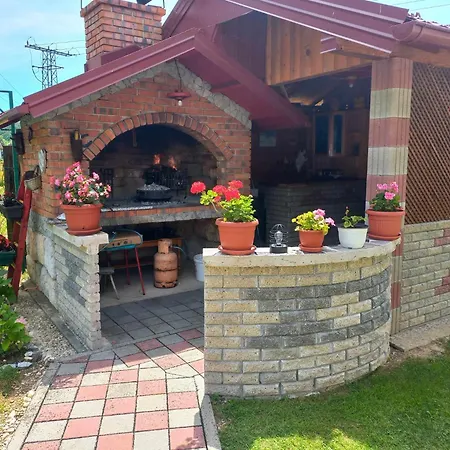 Azra Appartement
